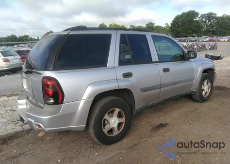 2005 Chevrolet Trailblazer Ls/Lt из США, поврежденный, VIN 1GNDT13S952144788